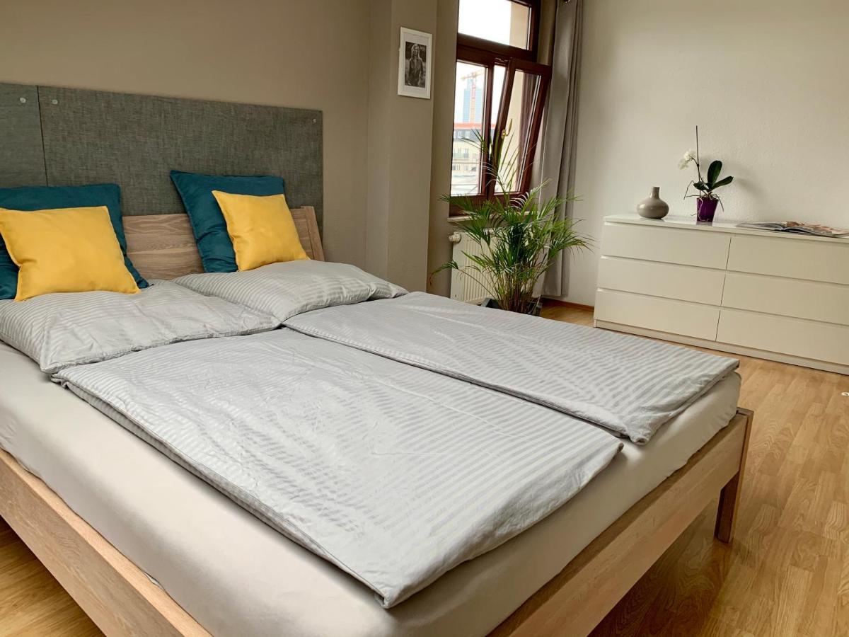 Charmante Dachgeschoss Wohnung Leipzig Exterior foto